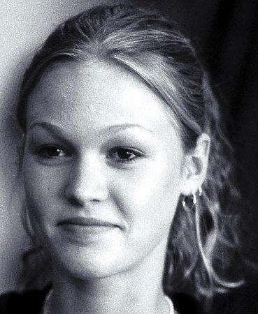 Julia Stiles 2